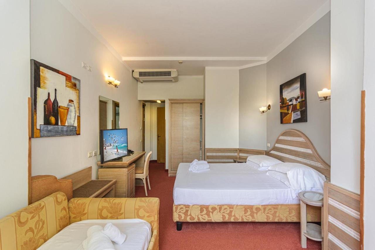 Hotel Nedy Marina di Massa Exterior photo